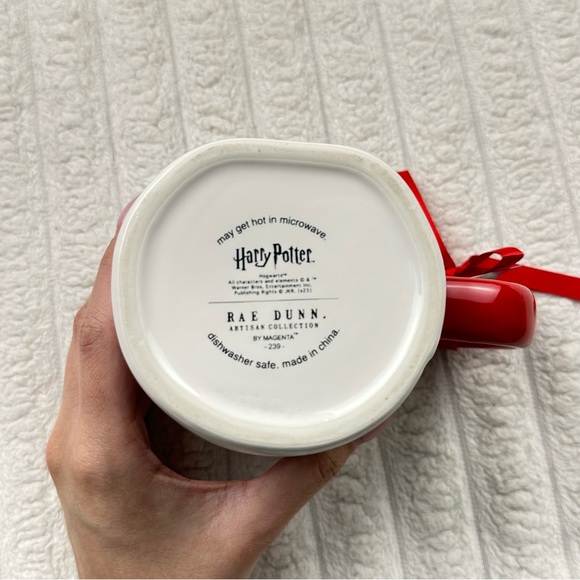 Rae Dunn Harry Potter Christmas at Hogwarts Mug - Picture 9 of 9